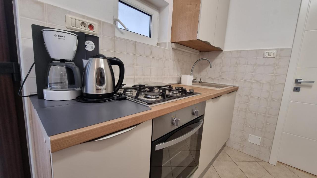 App Carla Apartment Novigrad Istria Exterior foto